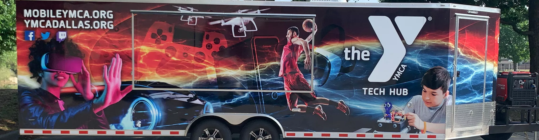 YMCA Game and Tech Truck Dallas Public Library